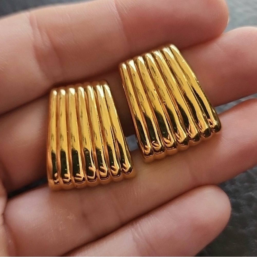 Vintage jewelry